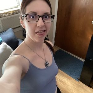 Meet your Posher, Cheryl